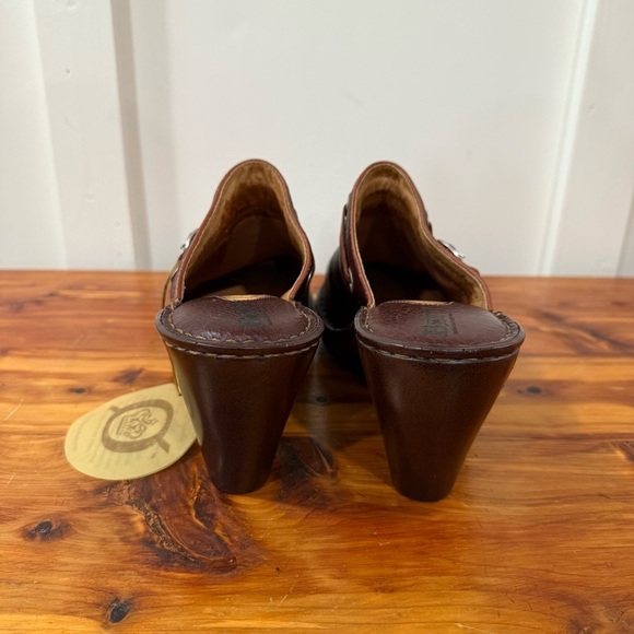 NWT Born Corii Cedar Brown Leather Wedge Clogs Mules - Picture 3 of 7